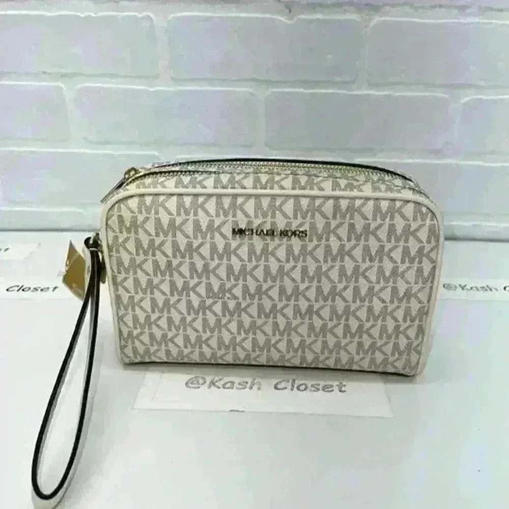 Michael Kors double zip travel pouch wristlet jet set medium Light cream…